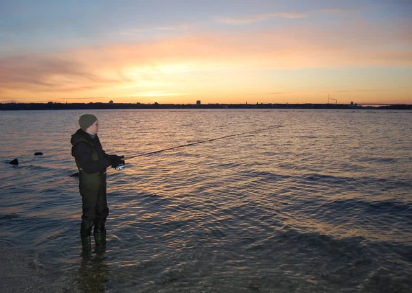 Pescatore Pesca Lago — Foto Stock