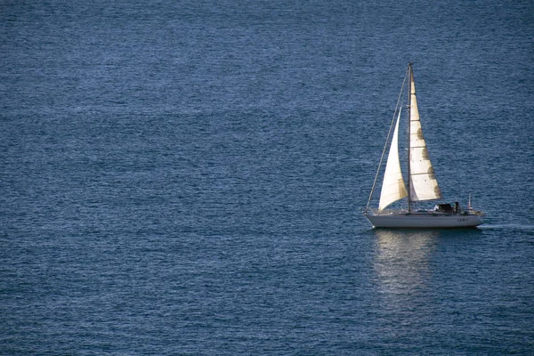 Segelboot Meer — Stockfoto