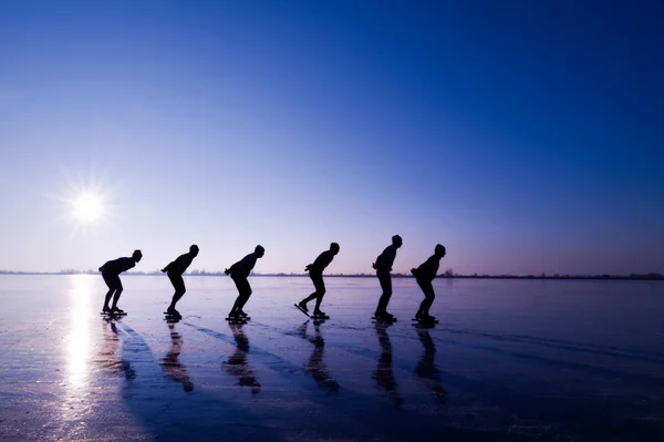 Groep Mensen Het Strand — Stockfoto