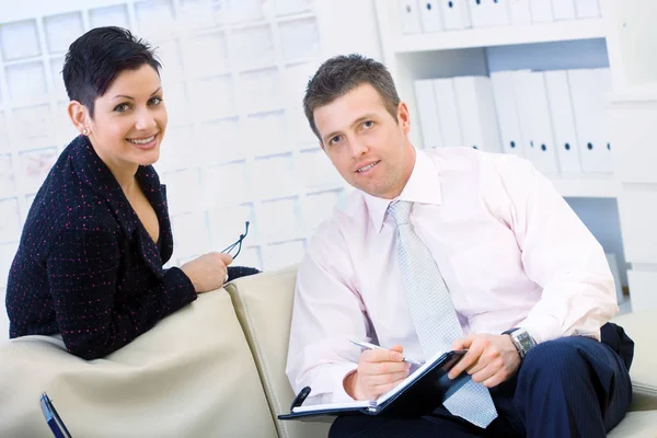 Imprenditrice Uomo Affari Che Lavorano — Foto Stock