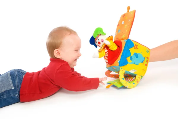 Bebek Oyuncaklarla Oynuyor — Stok fotoğraf