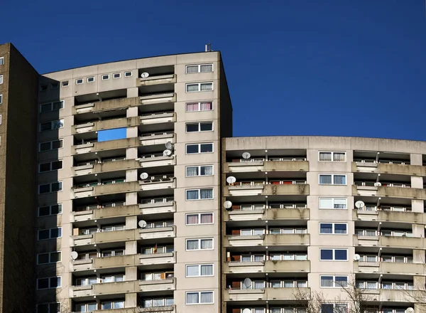 Edifícios Edifício Alto Cinzel — Fotografia de Stock