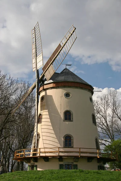 Vue Panoramique Paysage Avec Bâtiment Moulin Vent — Photo