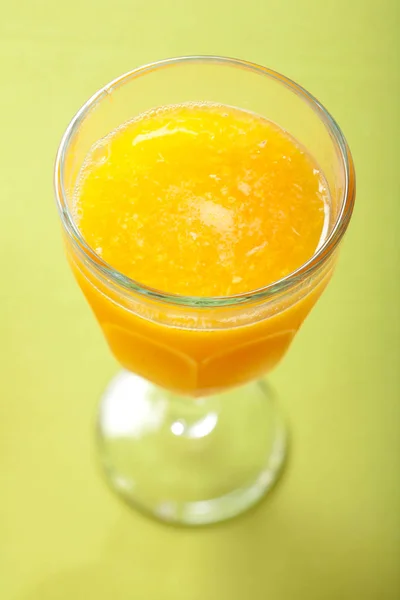 Färsk Pressad Apelsinjuice — Stockfoto