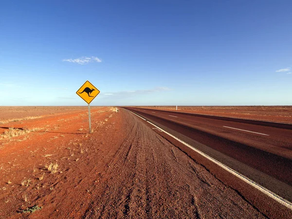 Känguru Skylt Längs Med Australienvägen — Stockfoto