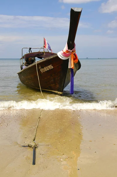 Boot Het Strand — Stockfoto