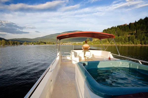 Luxury Boat Hot Tub — Stock Photo, Image