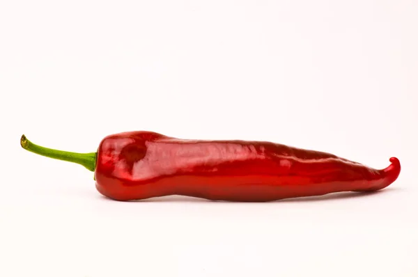 Rote Chilischote Isoliert Auf Weißem Hintergrund — Stockfoto