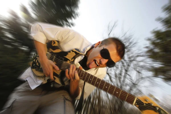 Young Man Playing Guitar Beach — Stock Photo, Image