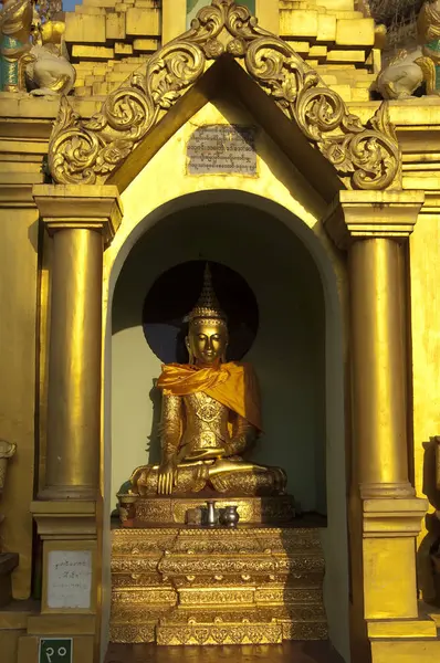 Myanmar Yangon Shwedagon Pagoda — стоковое фото