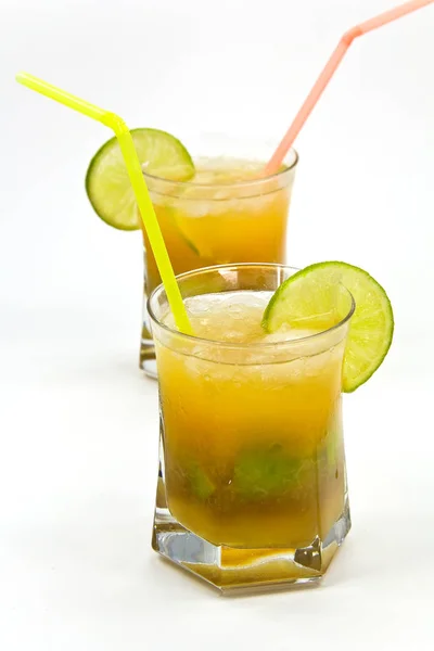 Vaso Bebida Fría Fresca Con Hielo —  Fotos de Stock