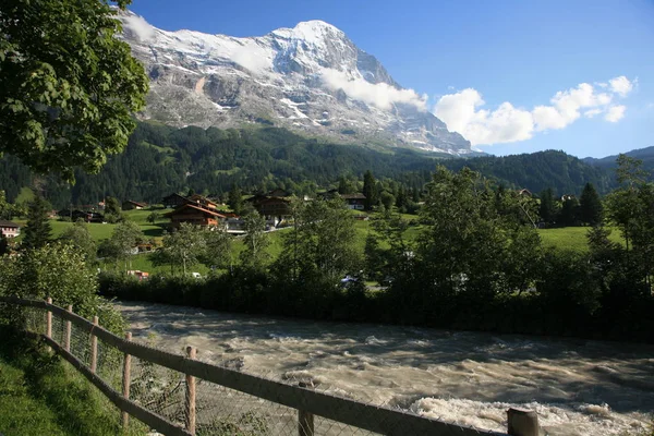 Eiger Kuzey Duvarının Manzarası — Stok fotoğraf