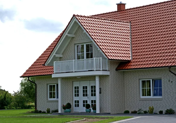 Modern House Roof — Stock Photo, Image