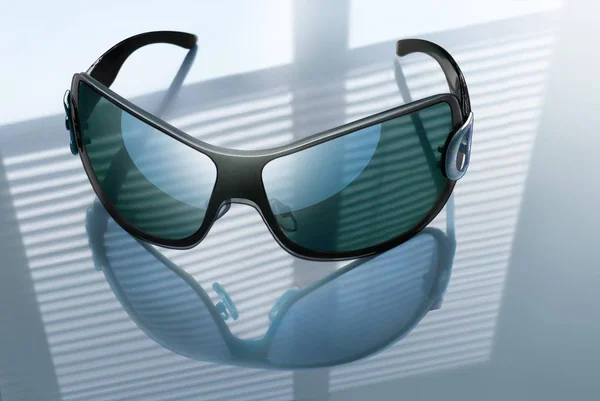 Stylish Summer Sunglasses Accessory — Stock Photo, Image