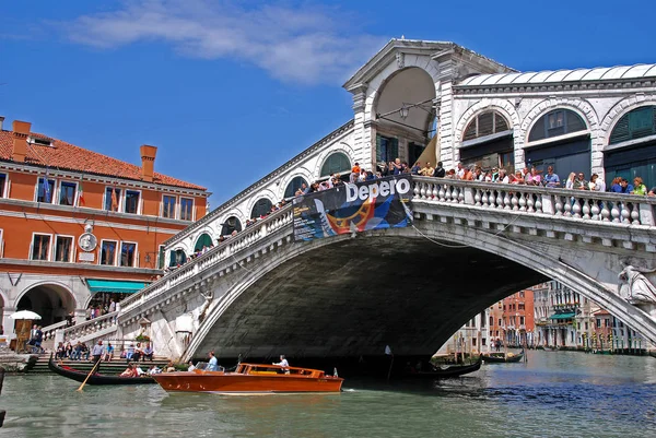 Rialto Pont Dans Canal Grande — Photo