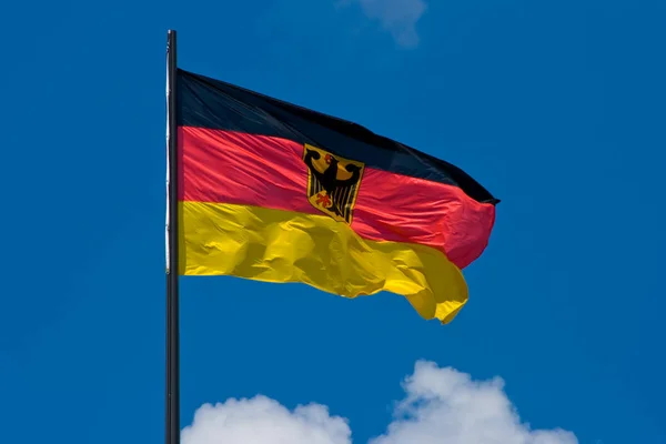 Bandera Alemana Viento —  Fotos de Stock