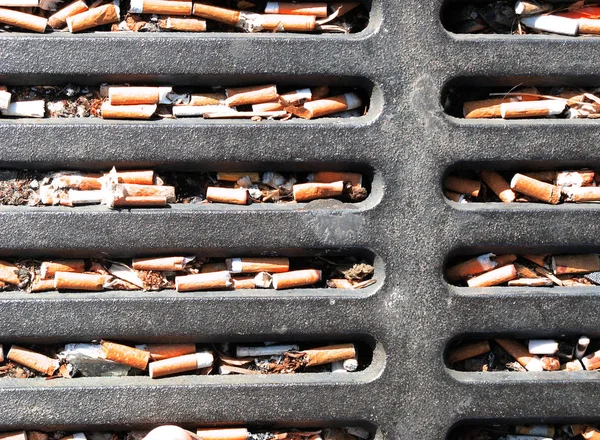 Cigarettacsomagok Egyéb Eladásra Szánt Eszközök Dobozban — Stock Fotó