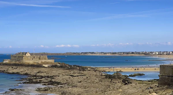 Fort Petit Być Widokiem Dinard — Zdjęcie stockowe