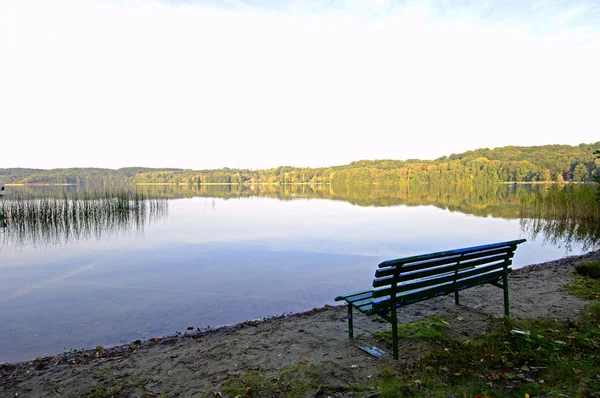 Vacker Sjö Sommaren — Stockfoto