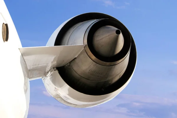 Bir Uçağın Jet Motoru — Stok fotoğraf
