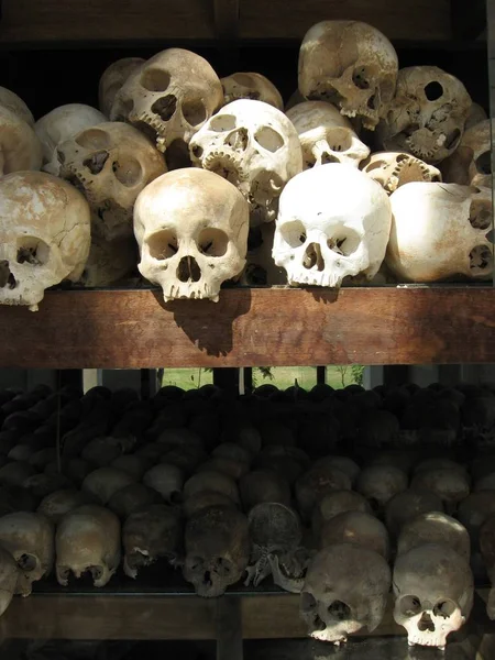Naturaleza Muerta Con Cráneo Una Vela — Foto de Stock