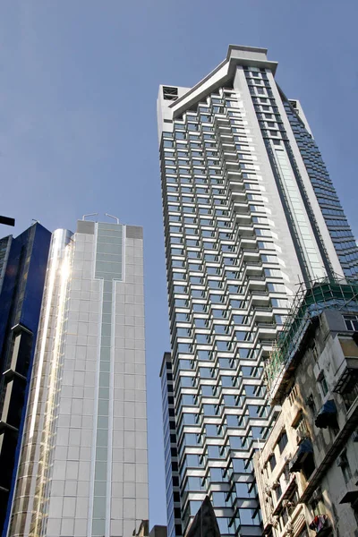 Naturskön Stadsutsikt Över Moderna Skyskrapor Fasad — Stockfoto