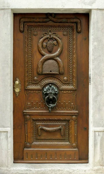 Μπροστινή Πόρτα Την Ημέρα — Φωτογραφία Αρχείου