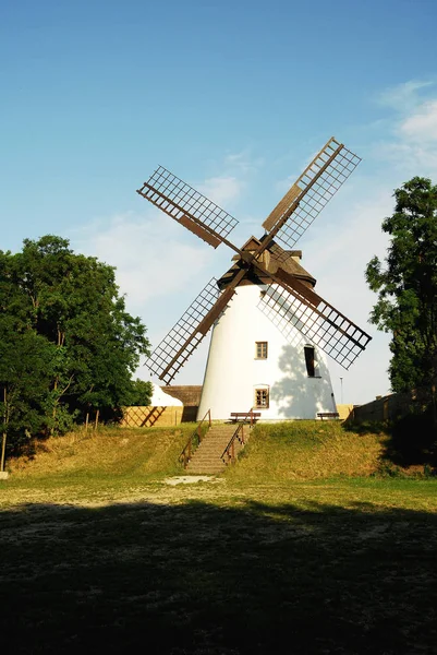 Scenic View Landscape Windmill Building — Stock Photo, Image