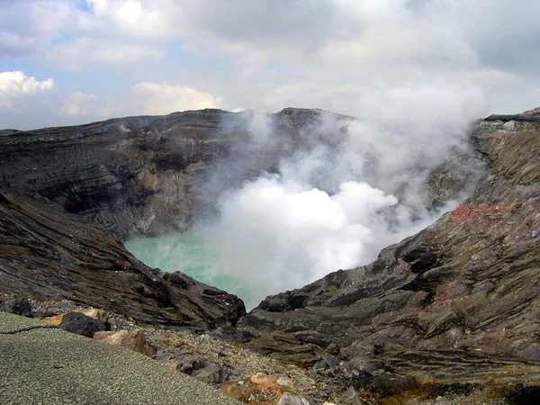Aso Japan Nactieve Vulkaan Alleen Door Een Kabelbaan Naar Krater — Stockfoto