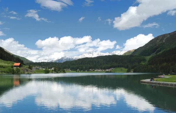 Davos Switzerland Lago Montaña — Foto de Stock