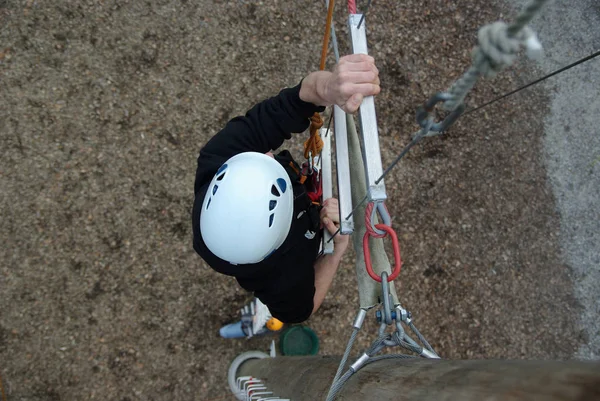 Aufstieg Auf Der Strickleiter Von — Stockfoto