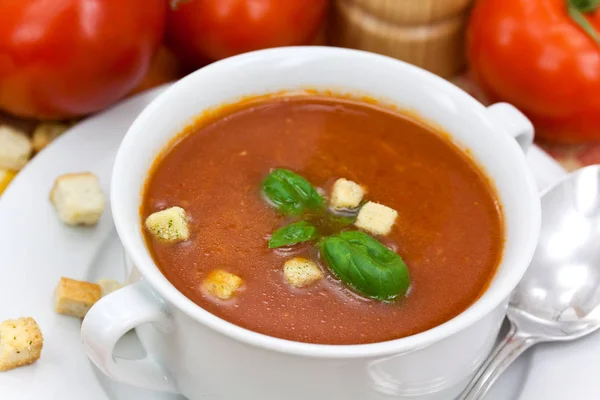 Tomatensuppe Einem Weißen Teller — Stockfoto