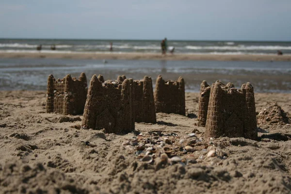 Vista Panoramica Del Castello Sabbia Sulla Spiaggia — Foto Stock