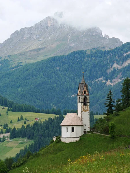 Capilla Los Dolomitas —  Fotos de Stock