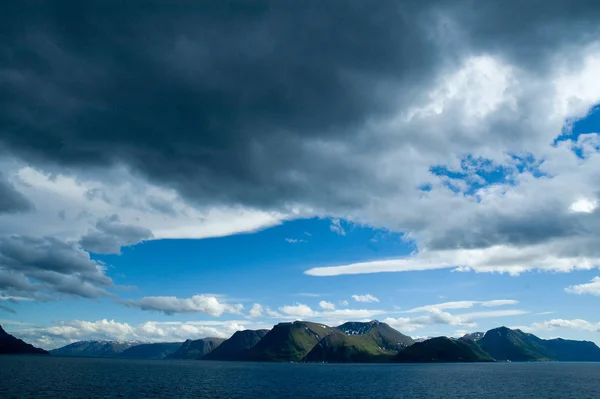 Fjord Mountains Sky Clouds — 图库照片