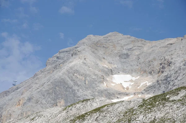 Vista Panorâmica Bela Paisagem Com Gama Montanhas — Fotografia de Stock