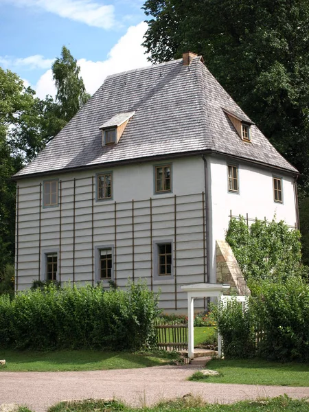 Goethe花园的房子 纵向格式 — 图库照片