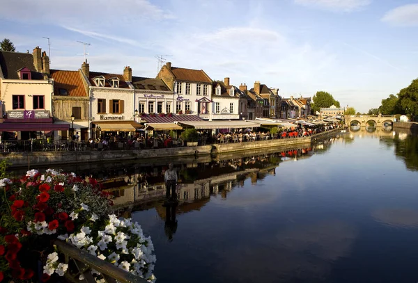 Met Uitzicht Quai Belu Somme Quartier Saint Leu Amiens Frankrijk — Stockfoto