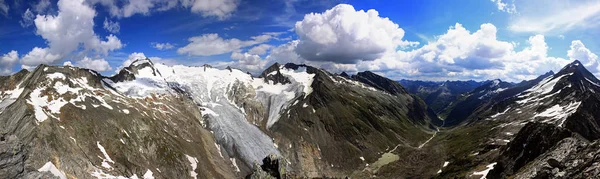 Vista Panoramica Maestosi Paesaggi Alpini — Foto Stock