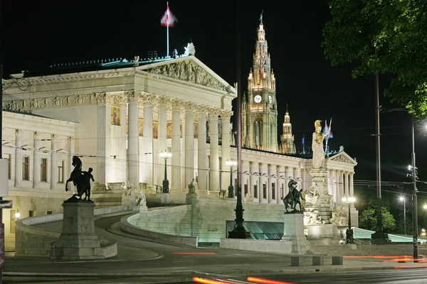 Vídeň Noci Parlament Radnice — Stock fotografie