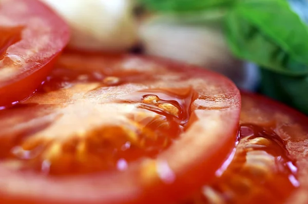 Tomates Tranchées Ail Basilic — Photo