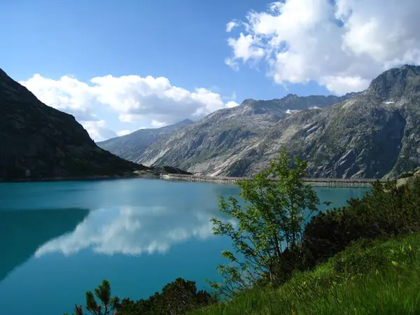 Vista Panorámica Del Majestuoso Paisaje Los Alpes —  Fotos de Stock