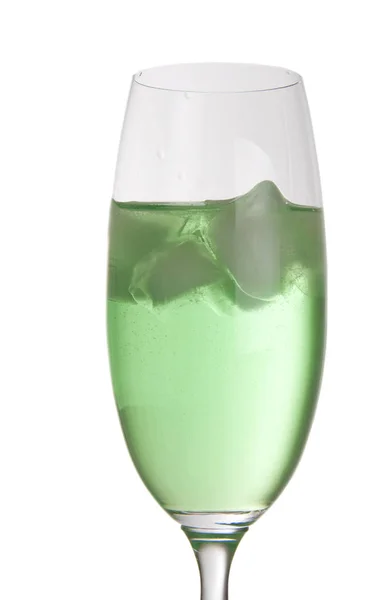 Grüne Trinken Mit Eis — Stockfoto