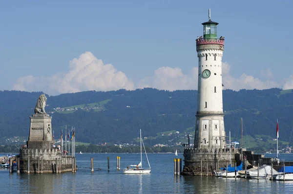 Lindau Kikötőjében Városi Kikötőben — Stock Fotó