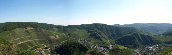 Prachtig Uitzichtspunt Het Ahrdal Met Rotweinwanderweg — Stockfoto