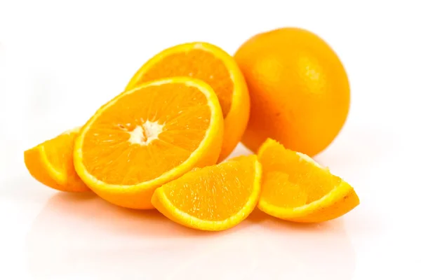 Pomarańczowy Izolowany Białym — Zdjęcie stockowe