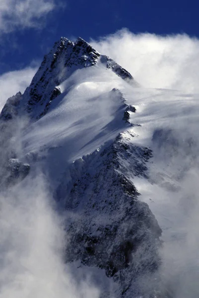 Över Grossglockner Genom Att Köra Glocknerstrae — Stockfoto