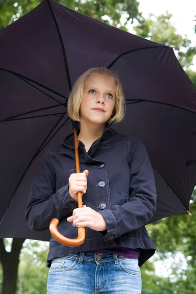 Menina Com Guarda Chuva — Fotografia de Stock