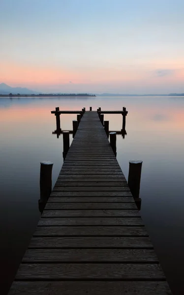 Solitário Molhe Quietude Água — Fotografia de Stock