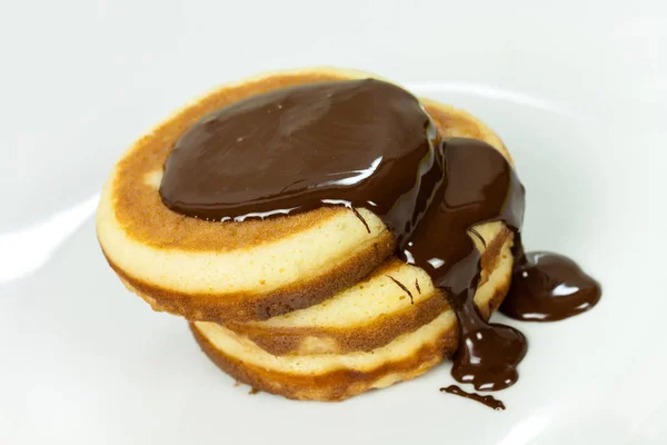Pfannkuchen Mit Schokoladensauce — Stockfoto
